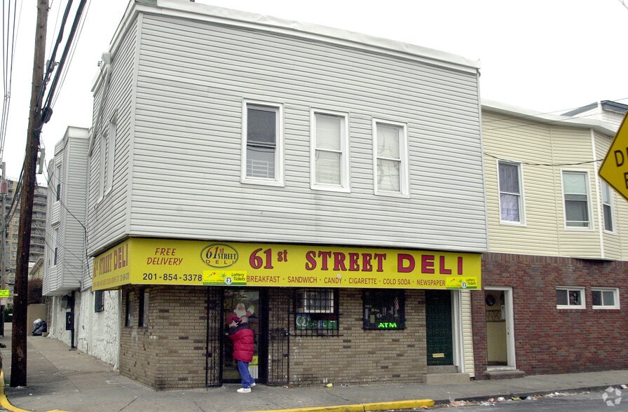6101 Newkirk Ave, North Bergen, NJ à vendre - Photo principale – Image 1 sur 1