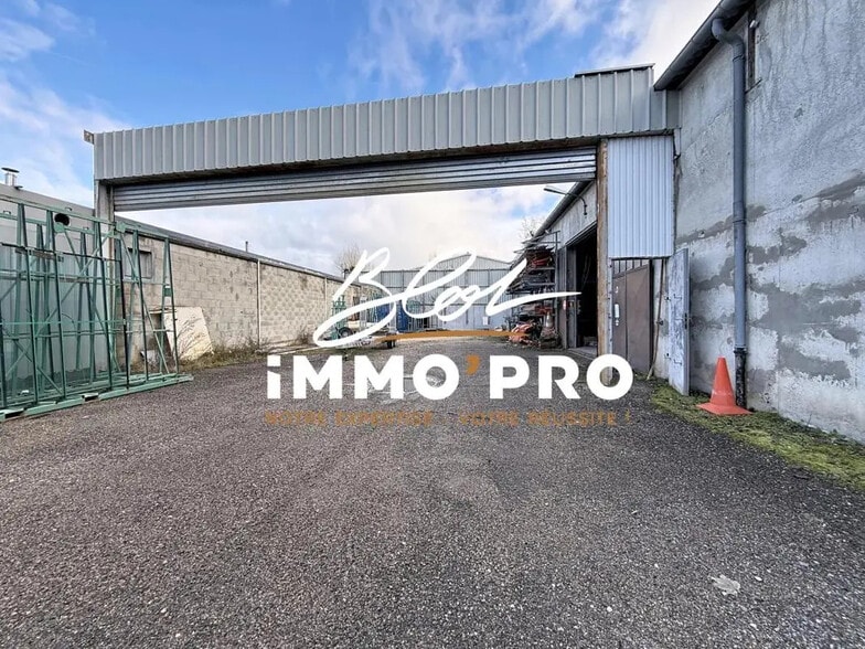 47 Avenue De La Ferronnière, Domarin à louer - Photo de l’immeuble – Image 2 sur 21