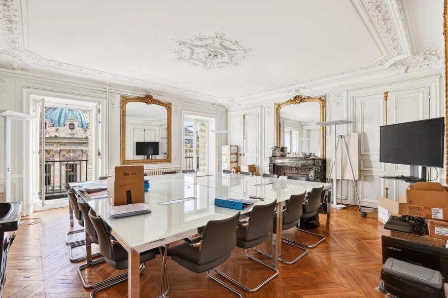 Bureau dans Paris à louer - Photo de l’immeuble – Image 2 sur 8