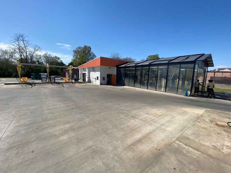 214 S Harris St, Sandersville, GA à vendre - Photo de l’immeuble – Image 3 sur 7