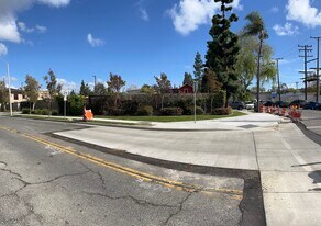 1115 N Poinsettia St, Santa Ana CA - Terrain