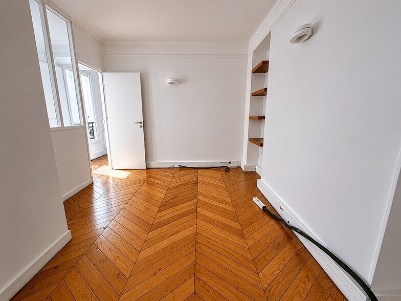 23 Rue De Choiseul, Paris à louer - Photo intérieure – Image 2 sur 6