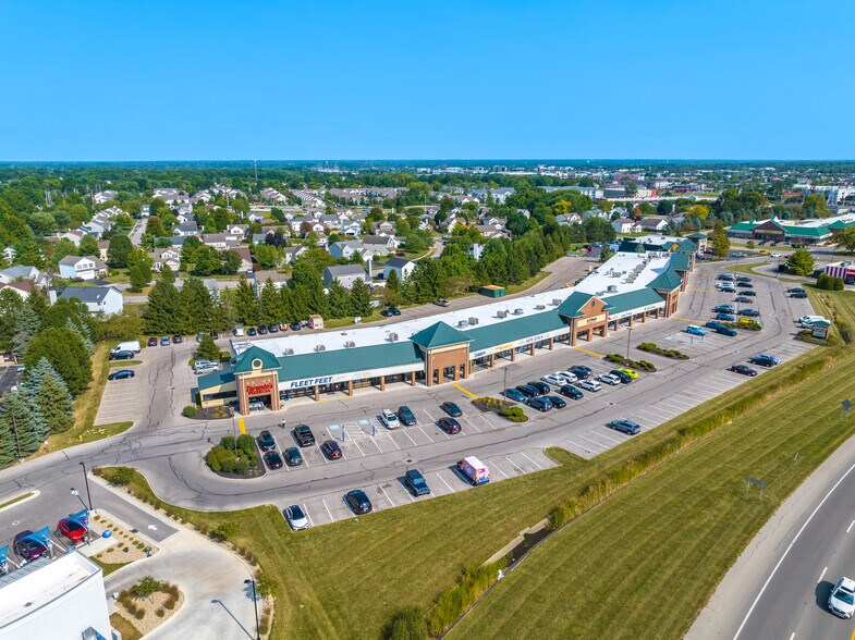 1182-1282 E Powell Dr, Lewis Center, OH à louer - Photo de l’immeuble – Image 3 sur 8