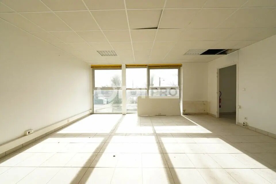 Bureau dans Brindas à louer Photo intérieure– Image 1 sur 23