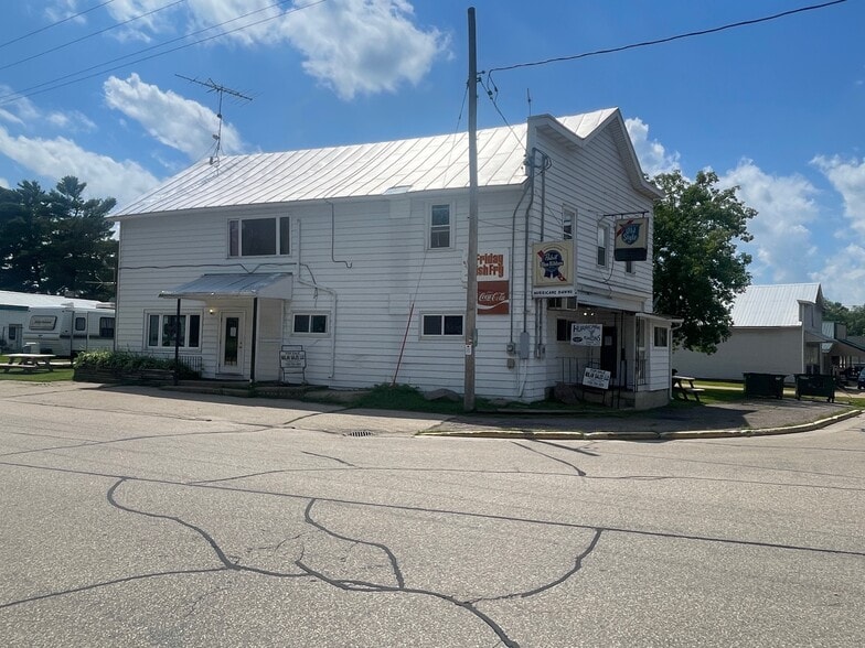 W11057 County Road D, Marion, WI à vendre - Photo de l’immeuble – Image 1 sur 29