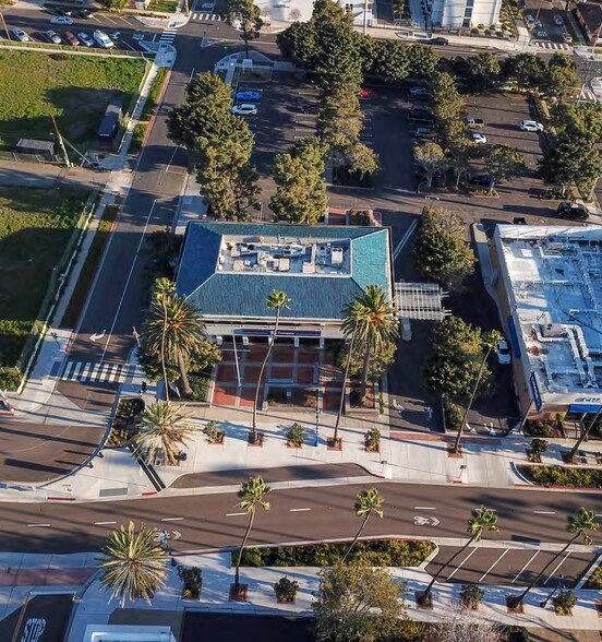 815 Mission Ave, Oceanside, CA à louer - Aérien – Image 2 sur 5