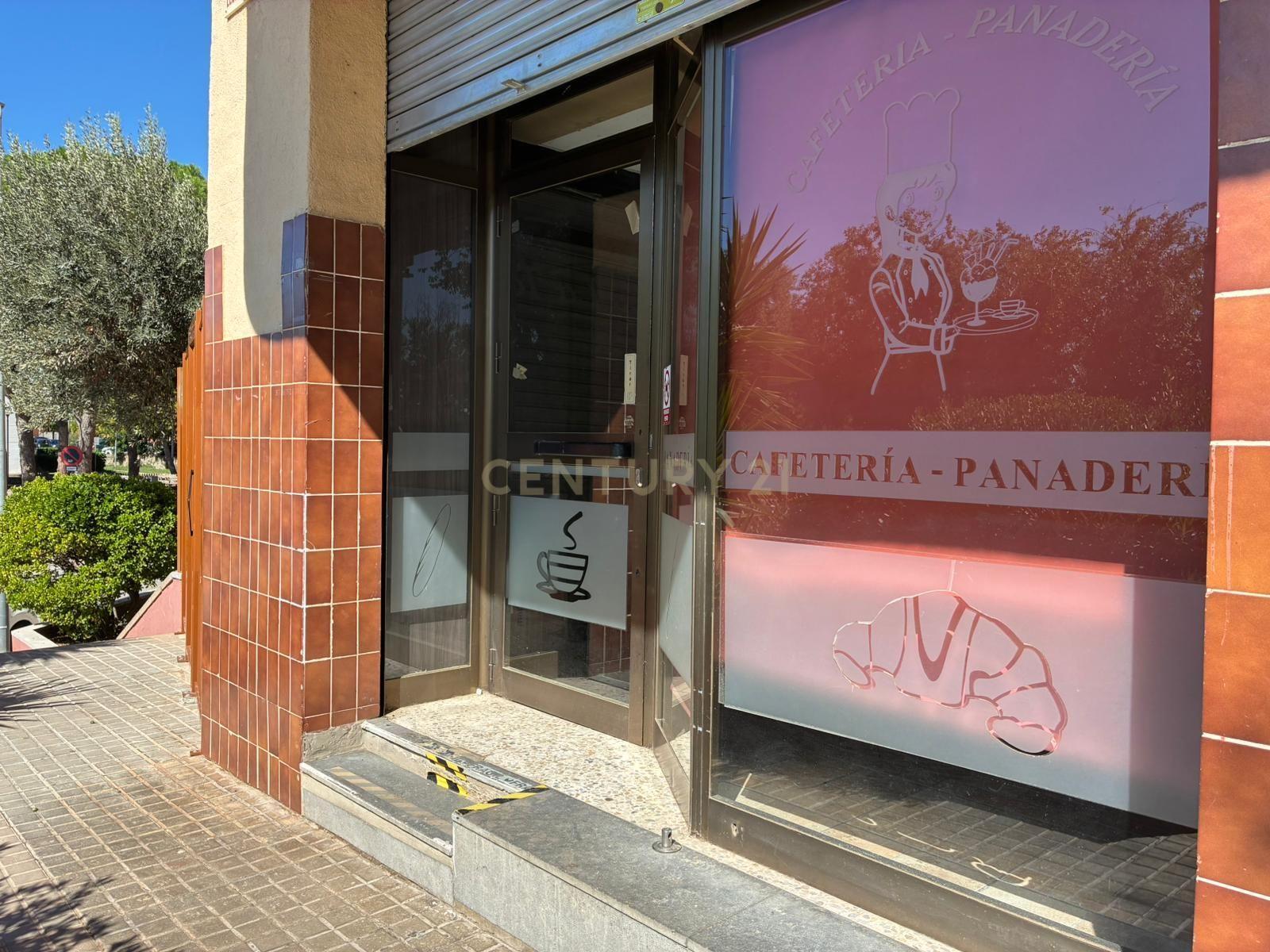 Local commercial dans Sabadell, Barcelona à louer Photo intérieure– Image 1 sur 14