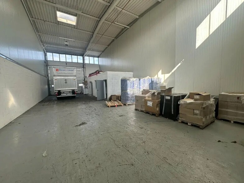 Local d’activités dans Strasbourg à louer - Photo intérieure – Image 2 sur 8