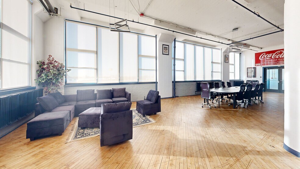 5070-5080 Parkside Ave, Philadelphia, PA à louer - Numérisation 3D Matterport – Image 2 sur 25