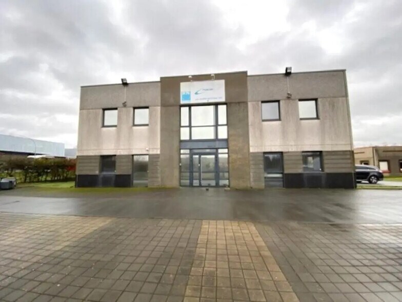 Bureau dans SAINGHIN-EN-MÉLANTOIS à louer - Photo de l’immeuble – Image 1 sur 7