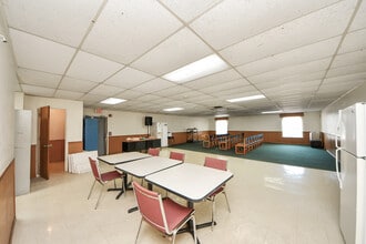 6902 Cook Rd, Houston, TX à louer Photo de l’immeuble– Image 2 sur 6