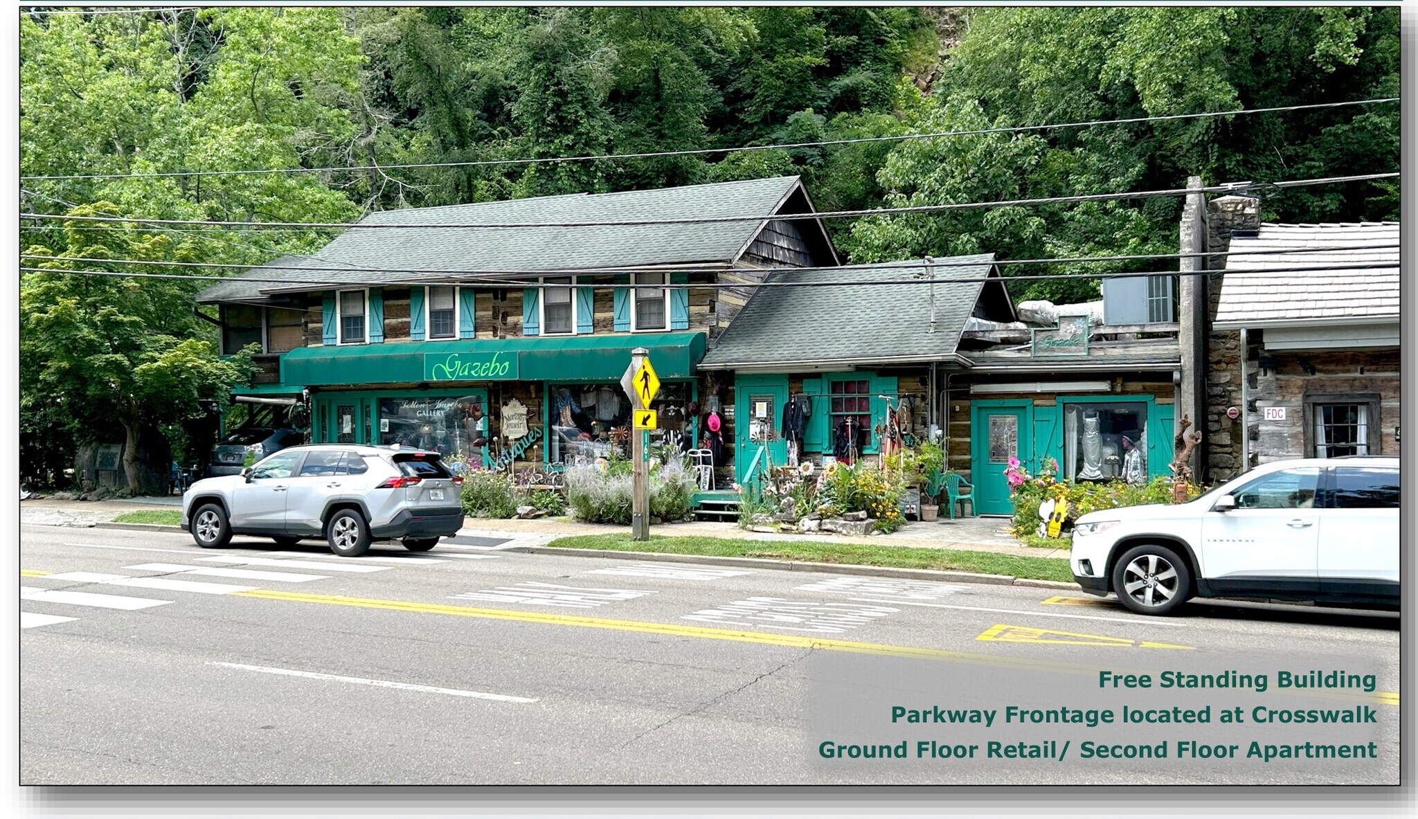 377 Parkway, Gatlinburg, TN à vendre Photo principale– Image 1 sur 16