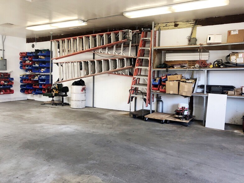 5230 E 12th St, Oakland, CA à vendre - Photo de l’immeuble – Image 3 sur 16