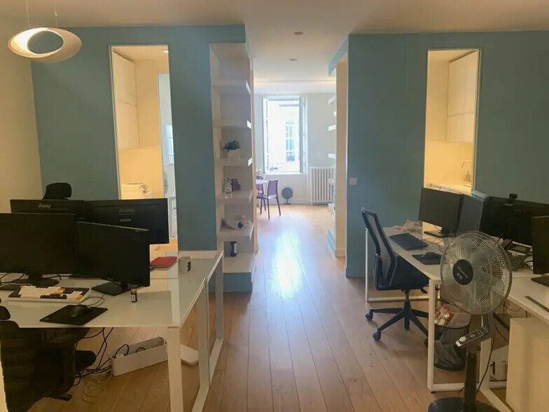 Bureau dans Bordeaux à louer - Photo de l’immeuble – Image 3 sur 7