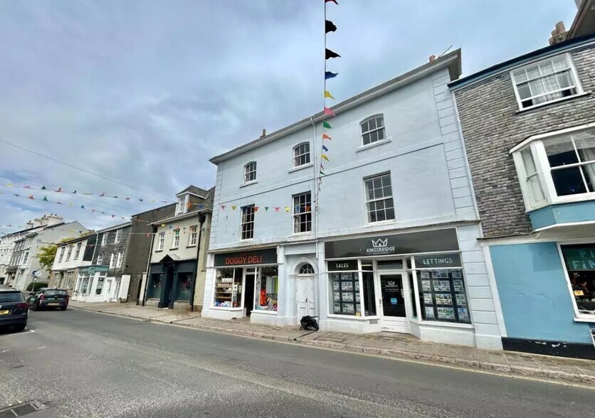 107 Fore St, Kingsbridge à vendre - Photo de l’immeuble – Image 1 sur 19
