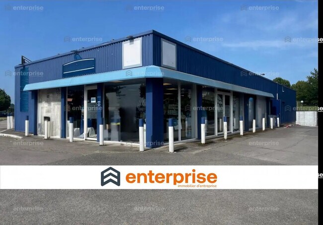 Plus de détails pour 101 Rue De Vermand, Saint-Quentin - Local commercial à louer