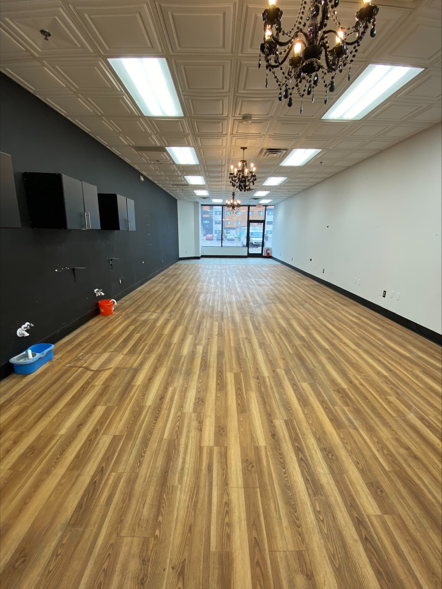 44501-44605 Schoenherr Rd, Sterling Heights, MI à louer Photo intérieure– Image 1 sur 7