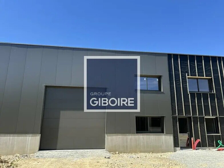 Industriel/Logistique dans Acigné à louer - Photo de l’immeuble – Image 2 sur 6