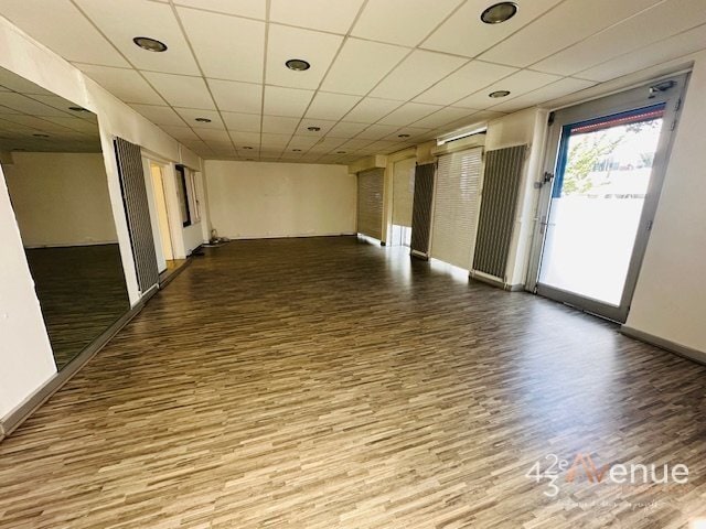 Bureau dans Saint-Étienne à louer - Photo intérieure – Image 2 sur 10