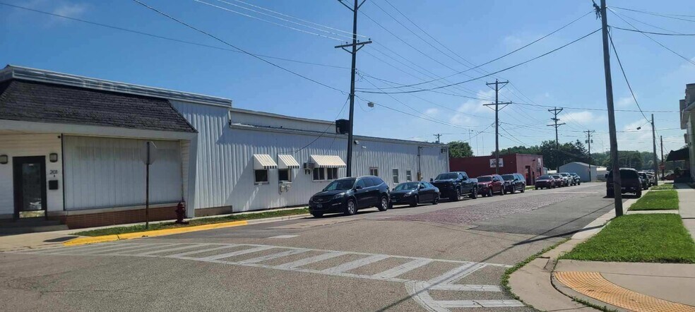 200 N Washington St, Rochelle, IL à vendre - Photo de l’immeuble – Image 2 sur 22