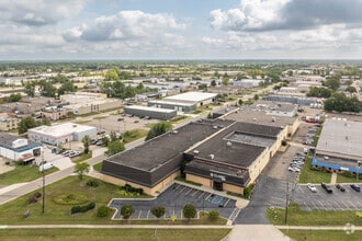 2400 Stephenson Hwy, Troy, MI - VUE AÉRIENNE  vue de carte
