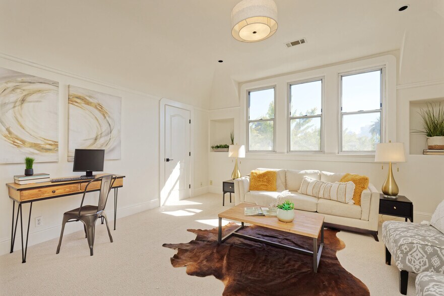 1033 Magnolia St, Oakland, CA à vendre - Photo de l’immeuble – Image 3 sur 36