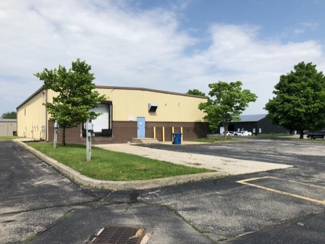 512 Herriman Ct, Noblesville, IN à louer - Photo de l’immeuble – Image 1 sur 15