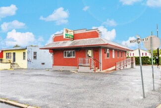 Plus de détails pour 954 Pembroke Rd, Bethlehem, PA - Local commercial à vendre