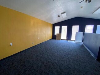 Plus de détails pour 364 Main St, Manteca, CA - Bureau/Local commercial à louer