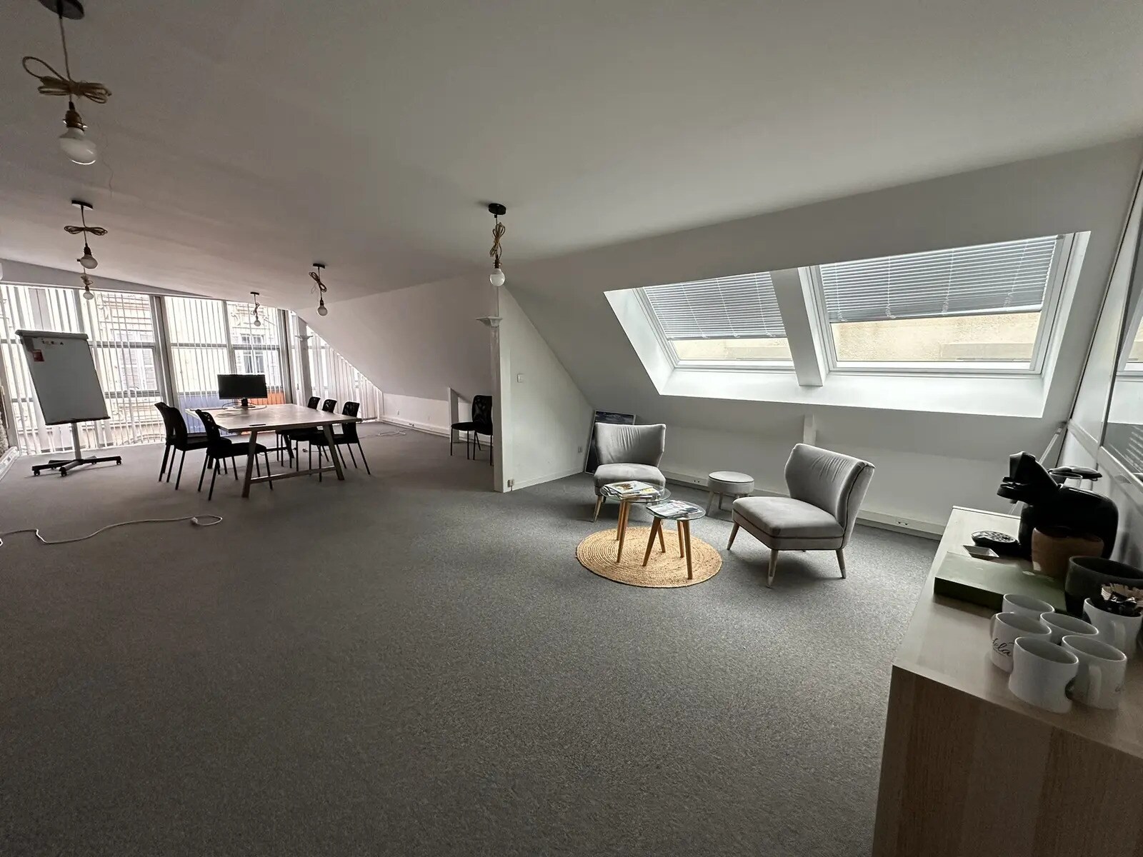 Bureau dans Angers à louer Photo de l’immeuble– Image 1 sur 5