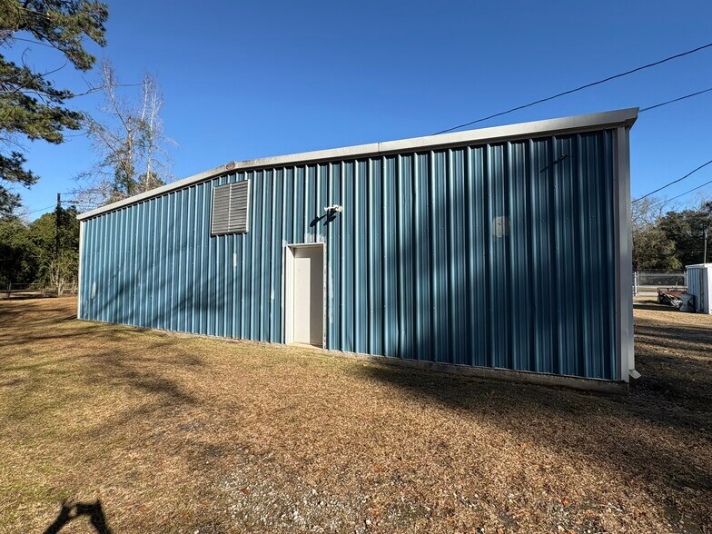2760 US Hwy 80, Bloomingdale, GA à vendre - Photo de l’immeuble – Image 3 sur 20