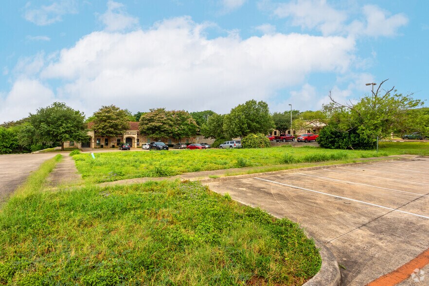 11651 Toepperwein Rd, San Antonio, TX à vendre - Photo de l’immeuble – Image 2 sur 11