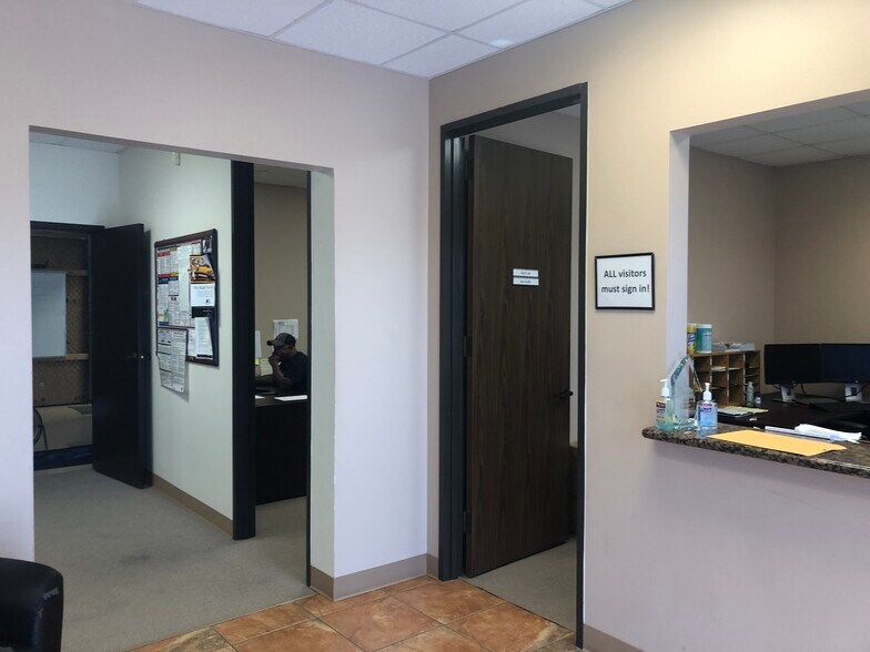 400 Georgia Ave, Deer Park, TX à louer - Photo intérieure – Image 3 sur 9