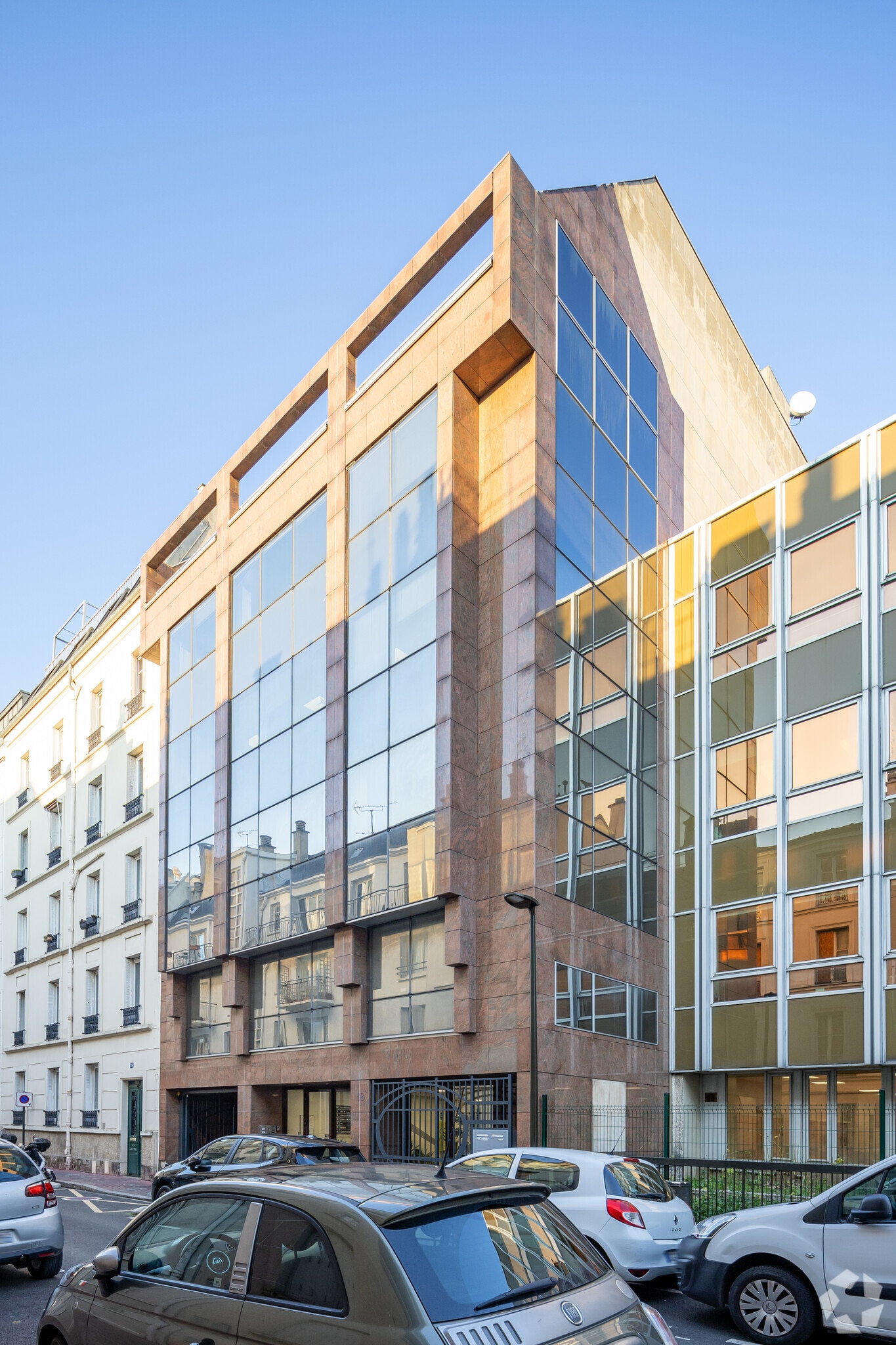 Bureau dans Levallois-Perret à vendre Photo principale– Image 1 sur 2