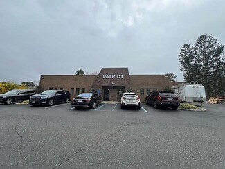 Plus de détails pour 30 Floyds Run, Bohemia, NY - Industriel/Logistique à vendre