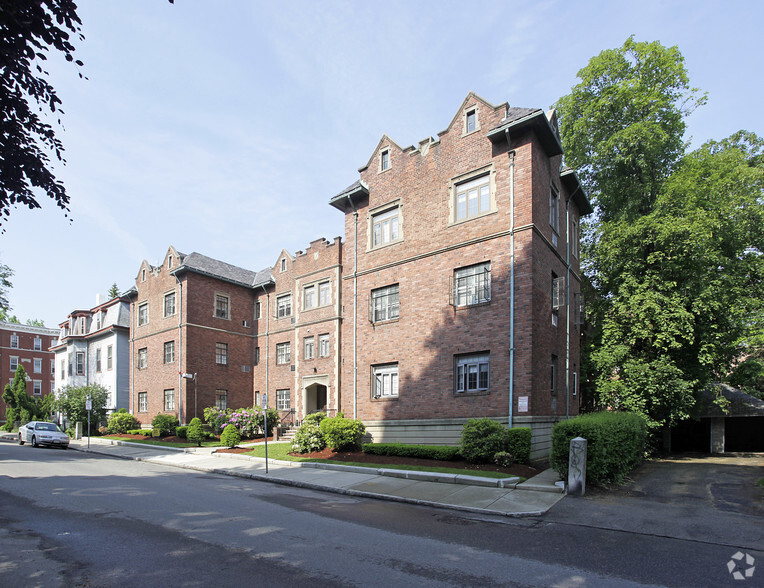 21 Fruit St, Worcester, MA à vendre - Photo de l’immeuble – Image 3 sur 4