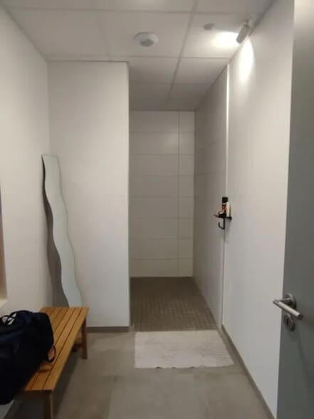 Local d'activités dans Saint-Orens-de-Gameville à vendre - Photo intérieure – Image 3 sur 10