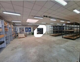 Plus de détails pour Bureau, Local d'activités à louer