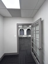 4 N Exeter St, Baltimore, MD à louer Photo intérieure– Image 2 sur 7