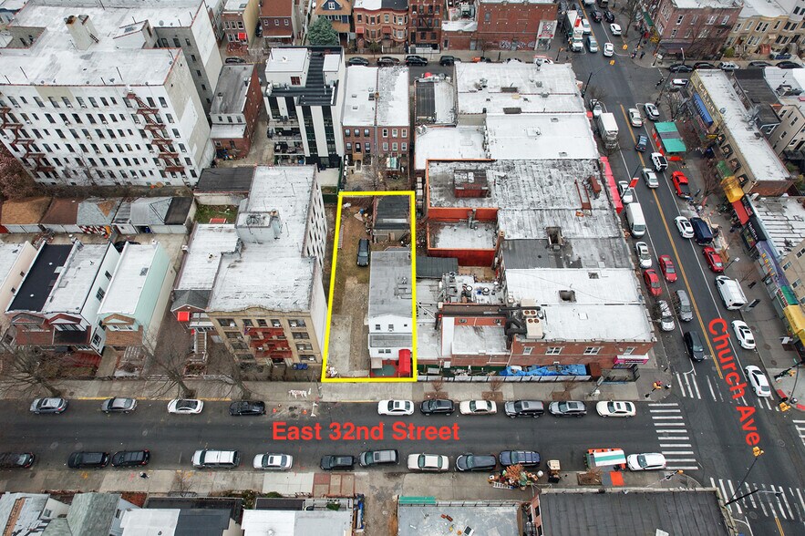 14 E 32nd St, Brooklyn, NY à vendre - Photo principale – Image 1 sur 12