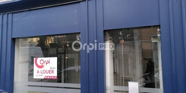 Plus de détails pour Bureau à louer