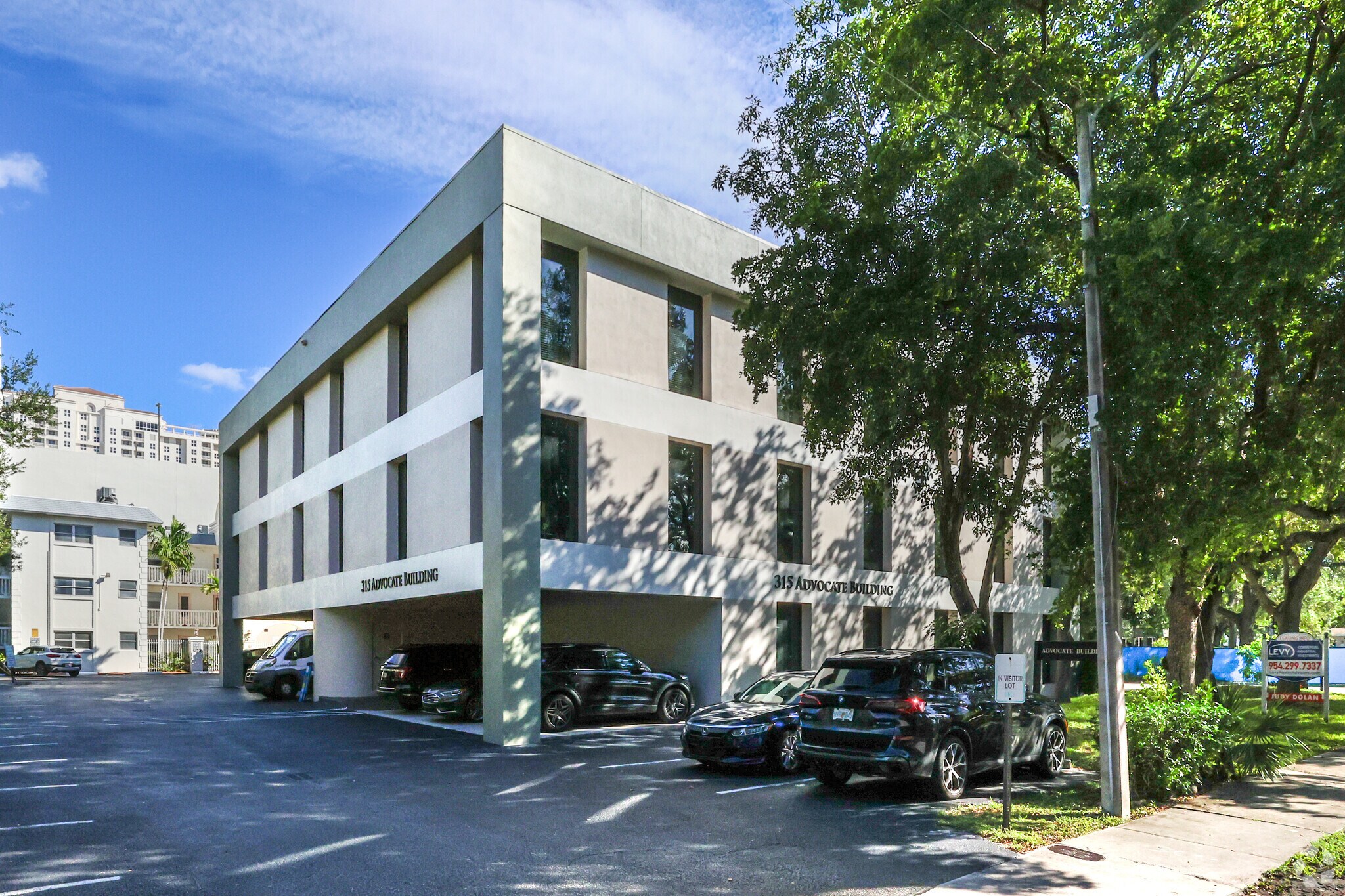 315 SE 7th St, Fort Lauderdale, FL à louer Photo principale– Image 1 sur 2