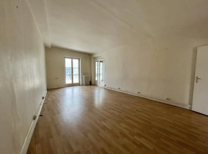 Bureau dans Paris à louer - Photo de l’immeuble – Image 2 sur 5