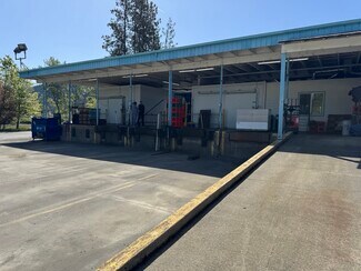 Plus de détails pour 1686 SE N St, Grants Pass, OR - Industriel/Logistique à louer