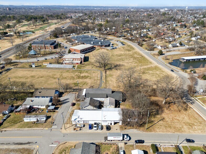 207 22nd St, Old Hickory, TN à vendre - Photo de l’immeuble – Image 3 sur 4