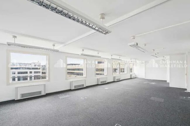 Plus de détails pour 11-19 Rue De La Vanne, Montrouge - Bureau à louer