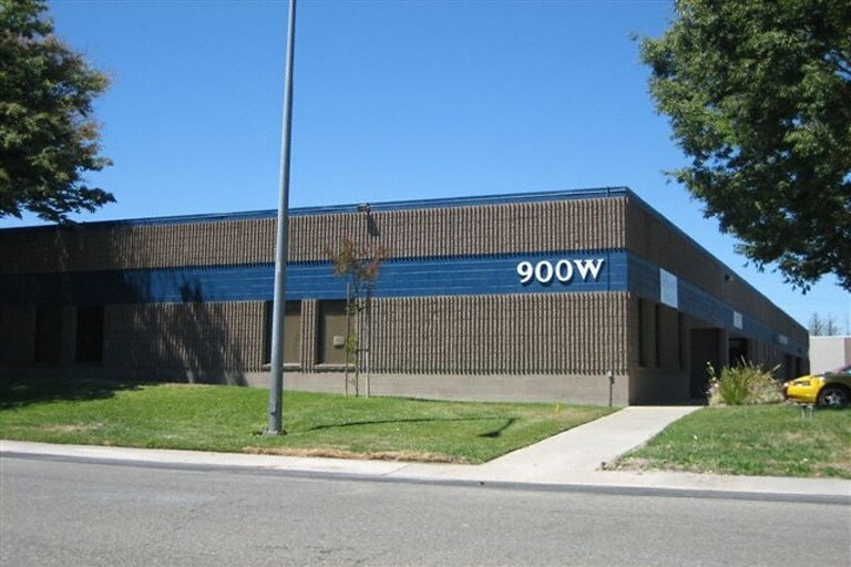 900 N Market Blvd, Sacramento, CA à louer Photo principale– Image 1 sur 5
