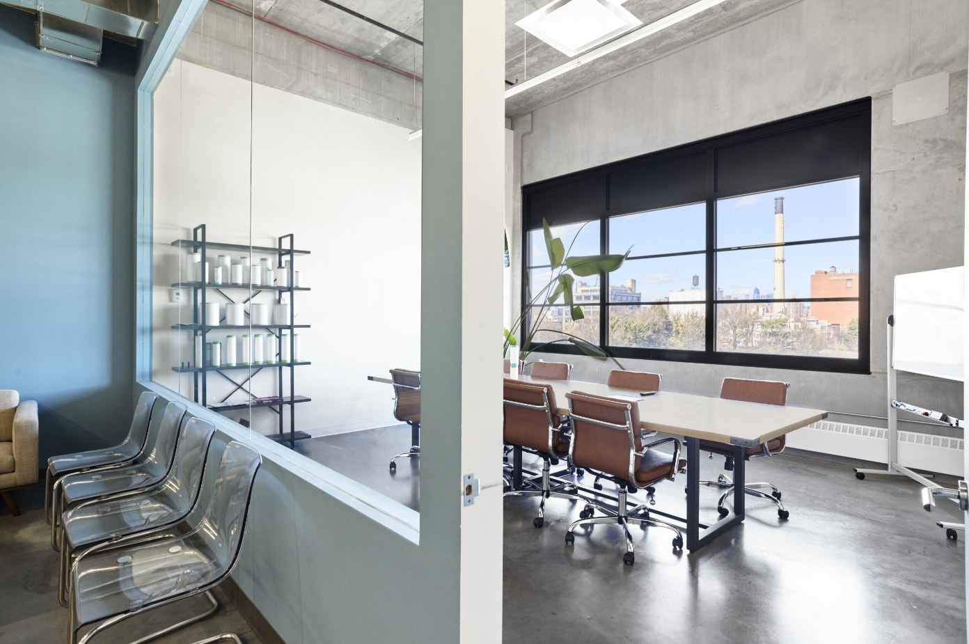 141 Flushing Ave, Brooklyn, NY à louer Photo intérieure– Image 1 sur 2