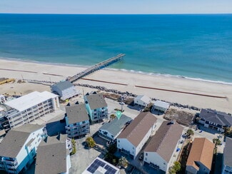 Plus de détails pour 1715 Carolina Beach Ave N, Carolina Beach, NC - Logement à vendre