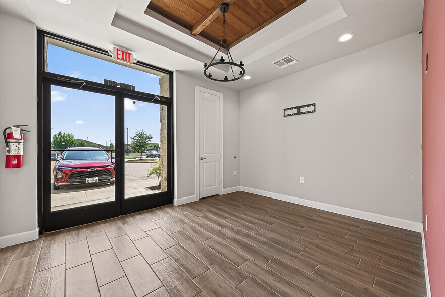 2743 Imperia Dr, Sugar Land, TX à vendre - Hall d’entrée – Image 3 sur 17